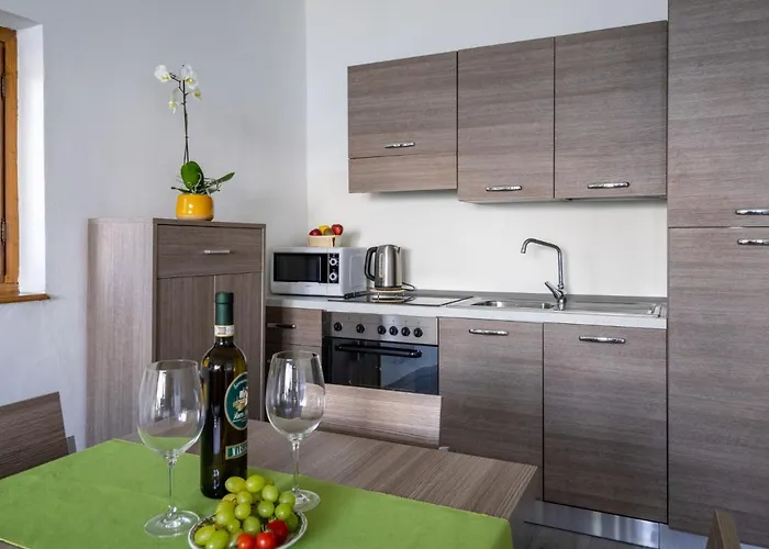 Ca' Delle Isole By Interhome * 斯特雷萨