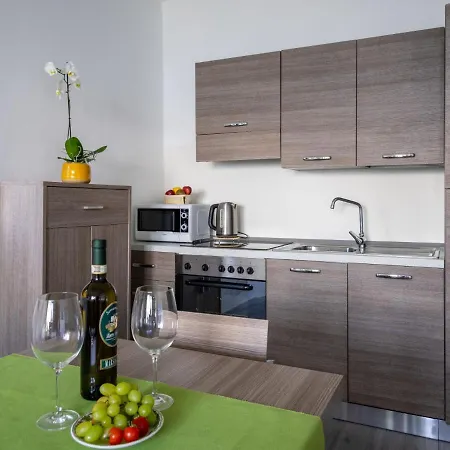 Ca' Delle Isole By Interhome * 斯特雷萨