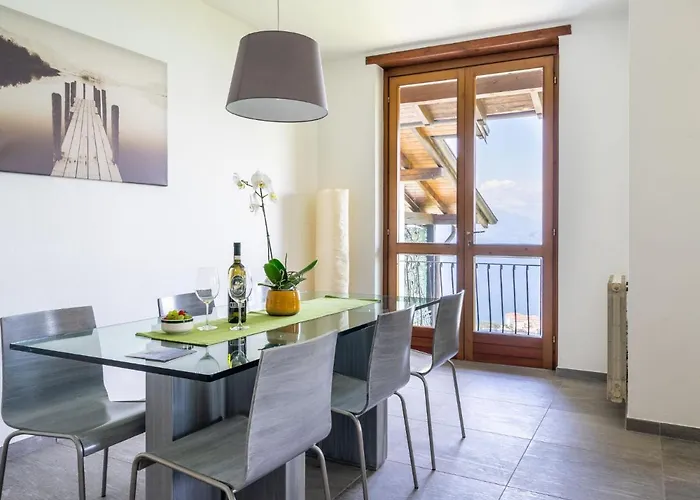 Casa vacanze Ca' Delle Isole By Interhome Stresa